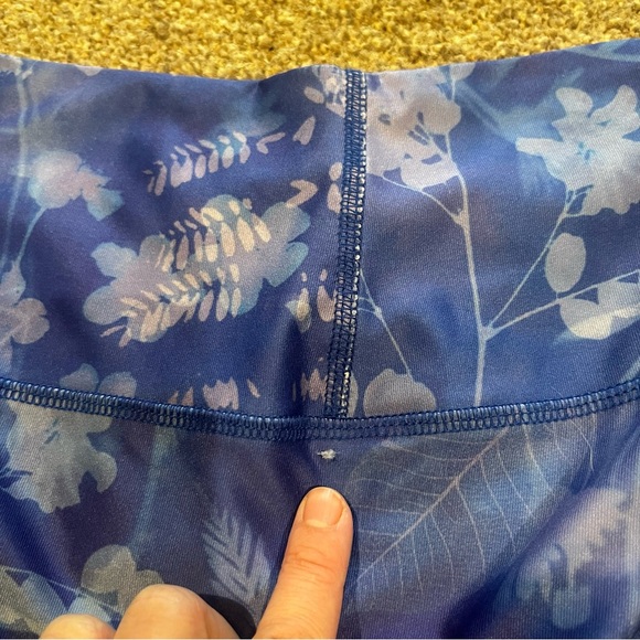 My Inner Fire - Yoga Crop Legging - Size 10 - Picture 2 of 10